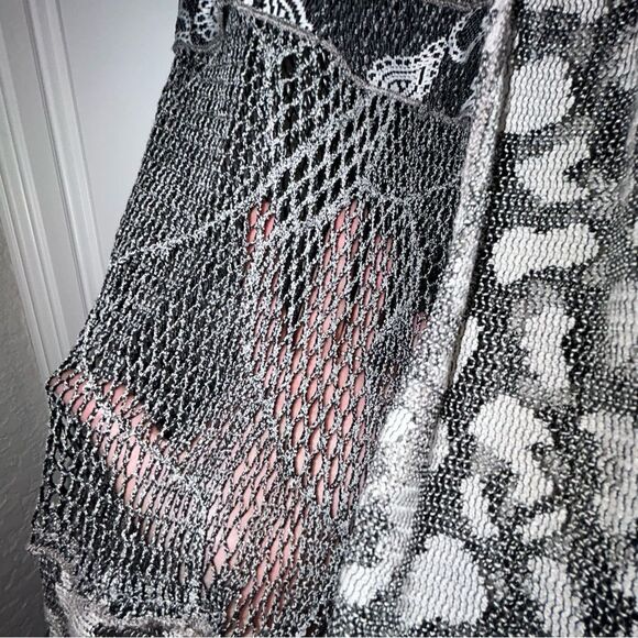 ADORE Cascade Open Front Crochet Lagenlook Sleeveless Vest - Picture 8 of 14